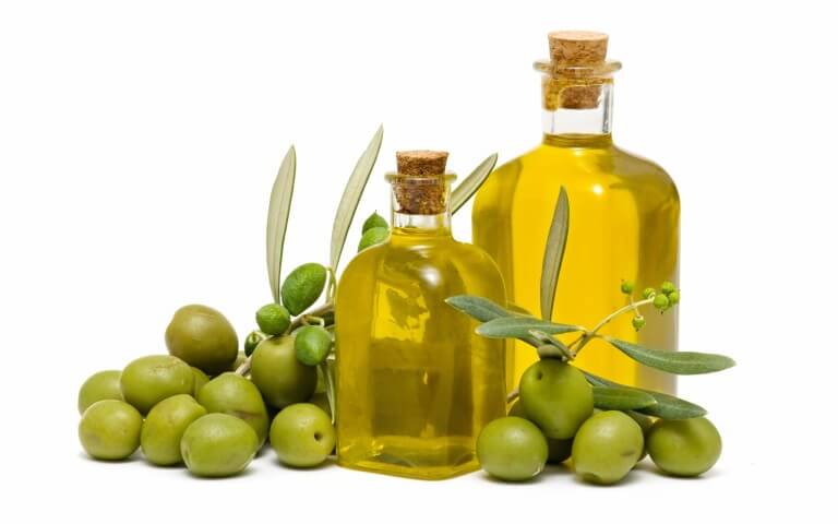 Healing-properties-of-olives-768x480