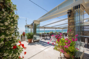 Corfu Seaside Restaurant Dandidis